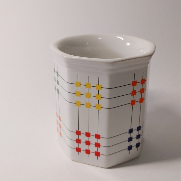 Rainbow Octagon Mug - Picture 2 of 5